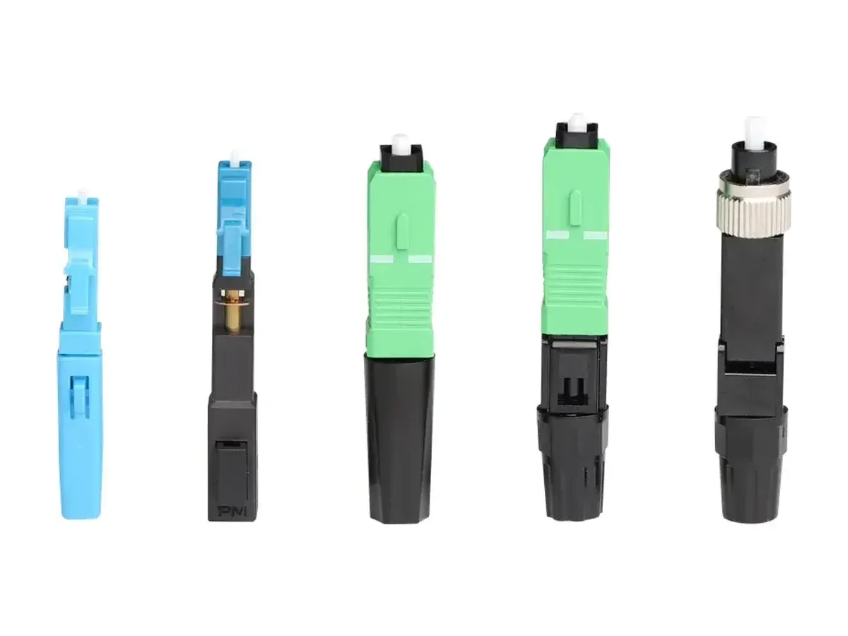 DYS field-installable fast connector family in LC, SC and FC formats