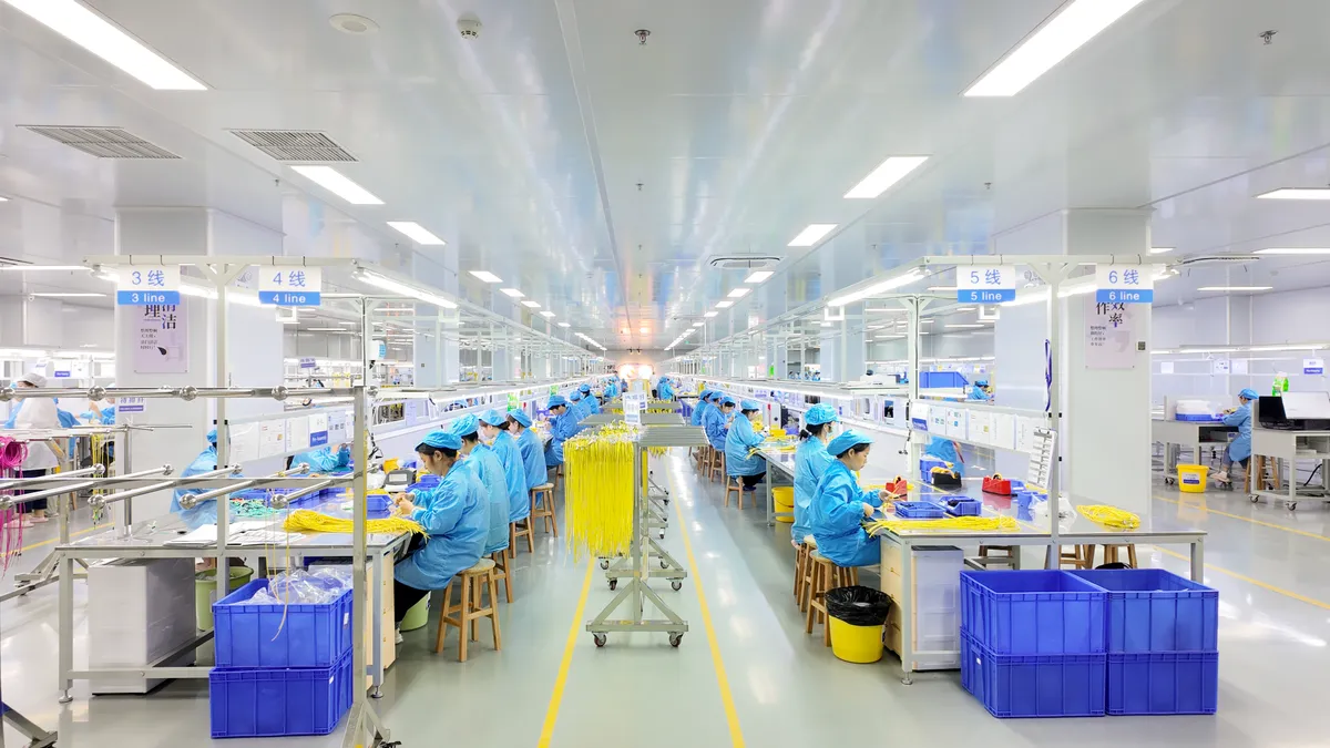 DYS MPO and patch cord assembly workshop